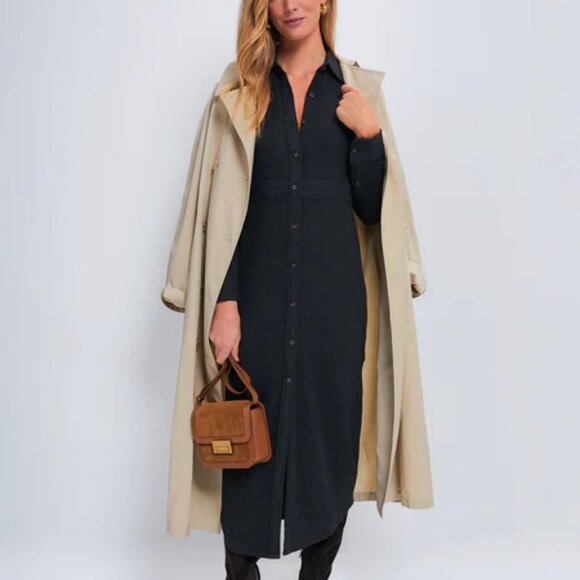 Faherty Legend Sweater Maxi Dress in Heathered Black Twill - Picture 4 of 9